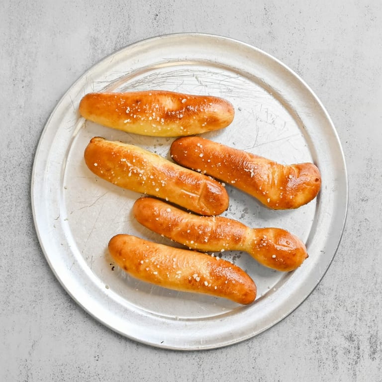 Delicious Garlic Bread Options
