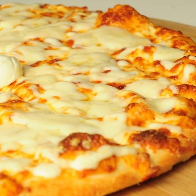 Cheesy Breezy Delicious Pizza (10").